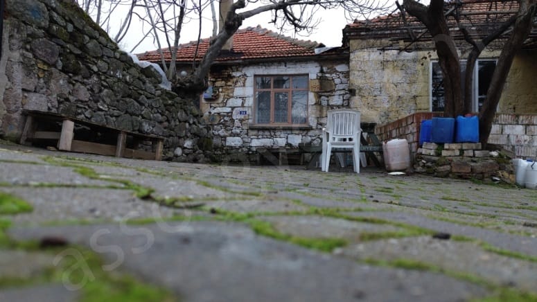 elg2ao1irzr4a1kdhuxtgw04_sogutlu-koyunde-satilik-firsat-bahceli-tas-ev